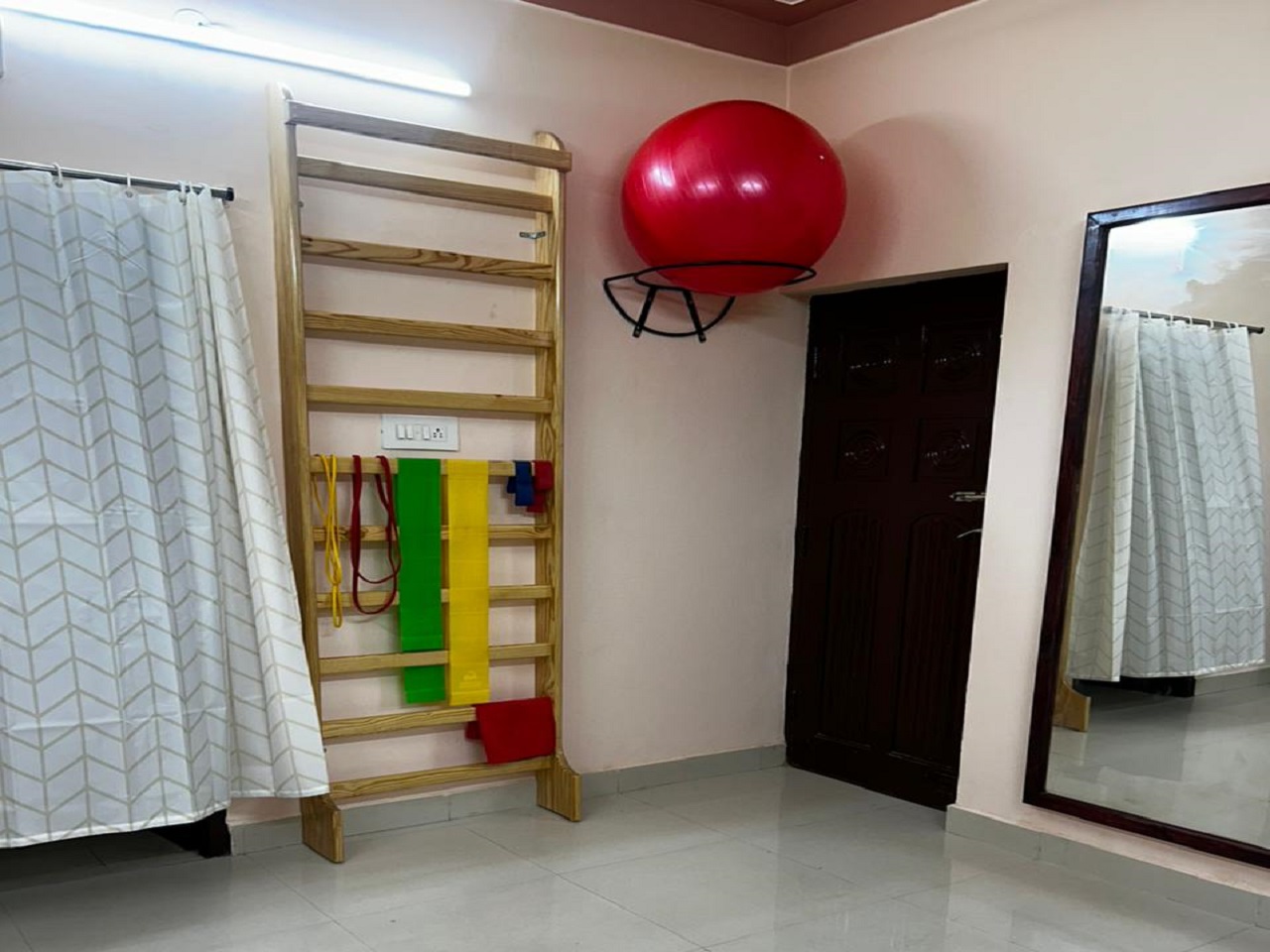 WhatsApp Image 2025-12-22 at 11.41.38 AM